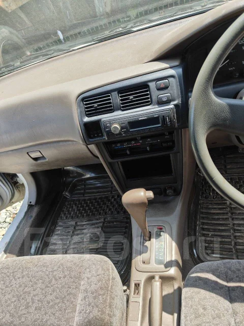 Toyota Corolla. �������, ��������, 2.0 (79��.�.), ������ ����