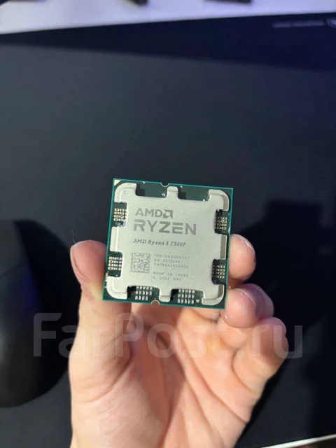 AMD Ryzen 5 7500F ����