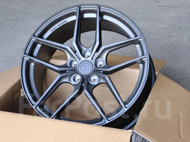 Brixton Forged. 8.5x19", 5x108, ET35, �� 73,1���. ����