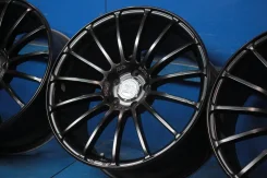 AVS Model F15. 8.0/9.0x18", 5x112, ET48/50, �� 66,6���. ����