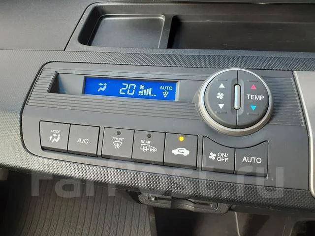 Honda Freed. ��������, 4wd, 1.5 (118��.�.), ������, 78 000����. ��, �/�, ��� ���. ��� ����� �� ������������ ����