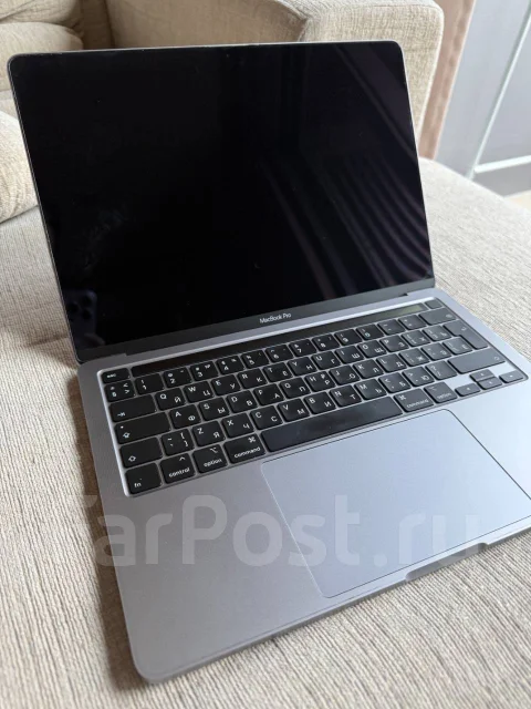 Apple MacBook Pro 13 2020. 13", 1,4����, ��� 8 ��, ���� 256���, WiFi: 1, Bluetooth: 1 ����
