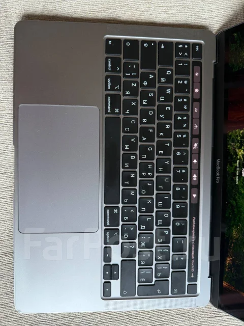 Apple MacBook Pro 13 2020. 13", 1,4����, ��� 8 ��, ���� 256���, WiFi: 1, Bluetooth: 1 ����