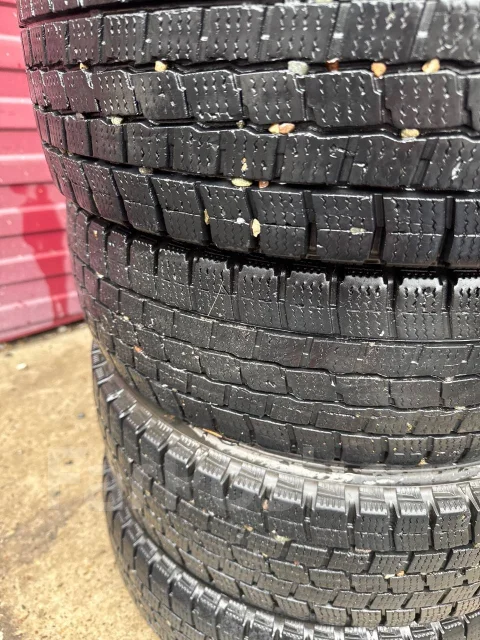Dunlop SP LT 02. ������, ��� �����, �/�, ����� 35 % ����