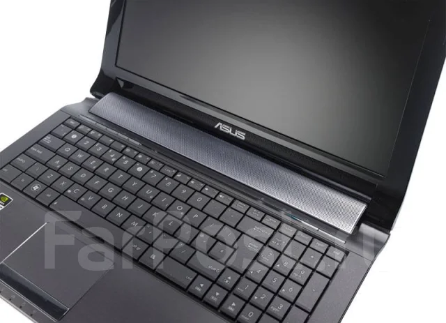 Asus. 17.3", ��� 512 ��, ���� 500���, WiFi: 1, Bluetooth: 1 ����