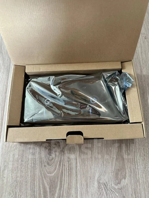 Radeon RX 5700 XT ����
