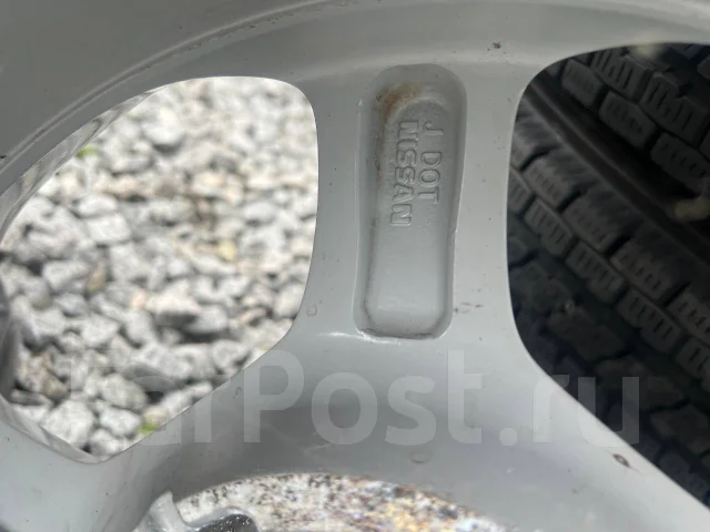 Nissan. 6.5x16", 5x114.3, ET40 ����