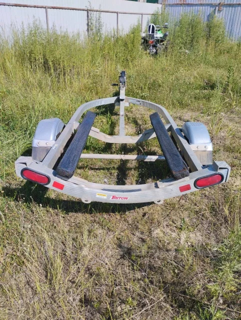 SB Trailer. �/�: 750���., �����: 1���. ����