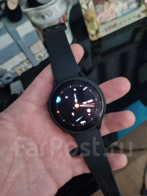 Samsung Galaxy Watch FE. IP68 ����