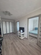3-���������, ����� 9 ������ 63. �����, ���������, 47,7���.��., 5/5 ���� ����