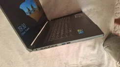 MSI Katana 17 B12V. 17.3", 144����, ��� 16 ��, ���� 512���, WiFi: 1, Bluetooth: 1, ����������� �� 4��. ����