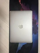 Apple MacBook Air 13 2011 Mid MC965. 13.3", 1,7����, ��� 4 ��, ���� 128���, WiFi: 1, Bluetooth: 1 ����