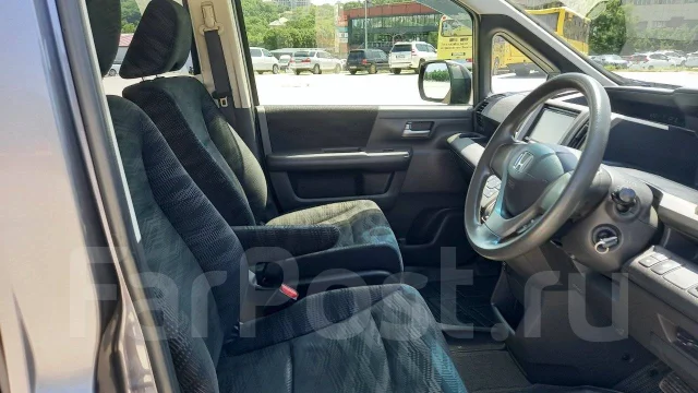 Honda Stepwgn. �������, 4wd, 2.0 (150��.�.), ������, 109 000����. �� ����