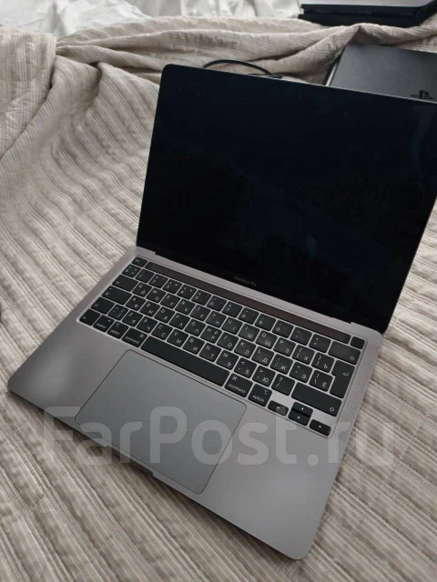 Apple MacBook Pro 13 2020. 13.3", ��� 8 ��, ���� 256���, WiFi: 1, Bluetooth: 1 ����