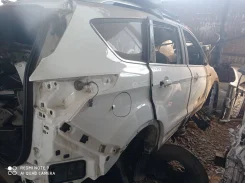 Ford Kuga ����