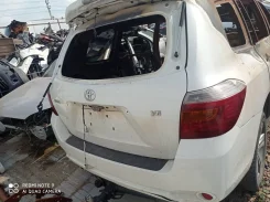 Toyota Highlander ����