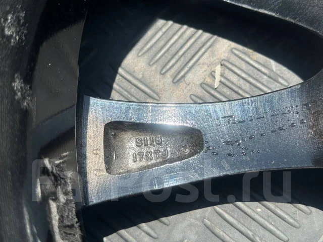 Weds Rizley. 7.0x17", 5x100, ET50, �� 73���. ����