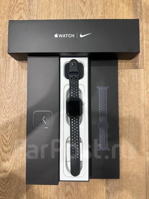 Apple Watch Series 5 Nike+ ����