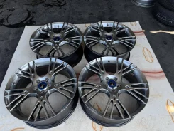 Modellista WingDancer. 7.0x18", 5x100, ET50 ����