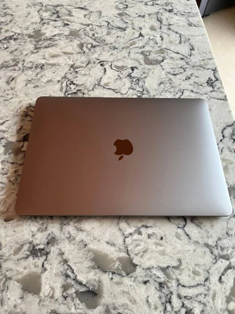Apple MacBook Air 13 2020. 13", ��� 8 ��, ���� 512���, WiFi: 1, Bluetooth: 1, ����������� �� 16��. ����
