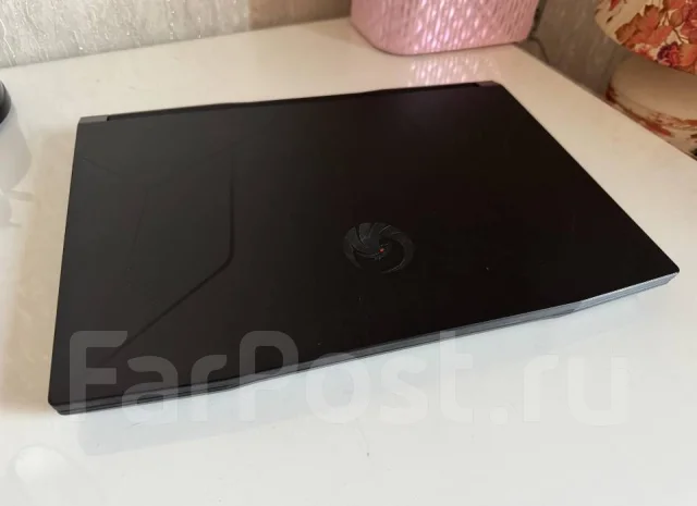 MSI Bravo 15 C7VE. ��� 8 ��, ���� 512���, WiFi: 1, Bluetooth: 1 ����