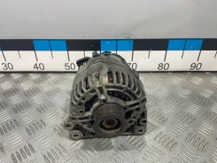 ��������� 14V/110A - ����������� ����� �������, ���� �������� [�������������� �������] [�/�] VAG 03C903023D 03C903023D ����