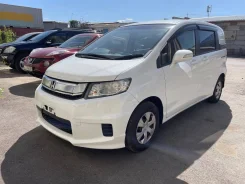 Honda Freed Spike. GB33456742, 5689065 ����