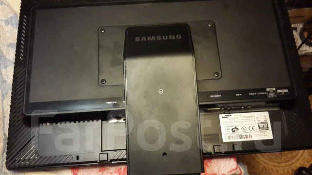 Samsung. 24", ���������� �� (LCD, LED, QLED) ����