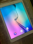 Samsung Galaxy Tab S2. 10 ������, ������ 16 �� ����