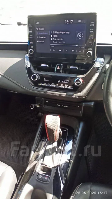 Toyota Corolla. �������, ��������, 1.0 (140��.�.), ������, 45 000����. �� ����