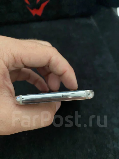 Samsung Galaxy S8. �/�, 64 ��, �����, 3G, 4G LTE, Dual-SIM, NFC ����