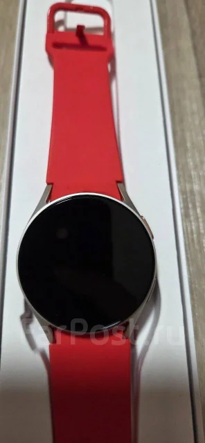 Samsung Galaxy Watch7. GPS, NFC, SIM-�����, IP68 ����