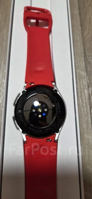 Samsung Galaxy Watch7. GPS, NFC, SIM-�����, IP68 ����