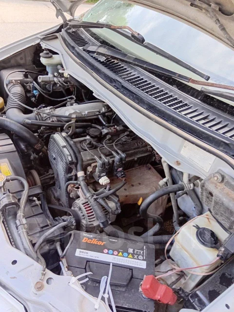 Toyota Noah. �������, 4wd, 2.0 (130��.�.), ������, 324 765����. �� ����