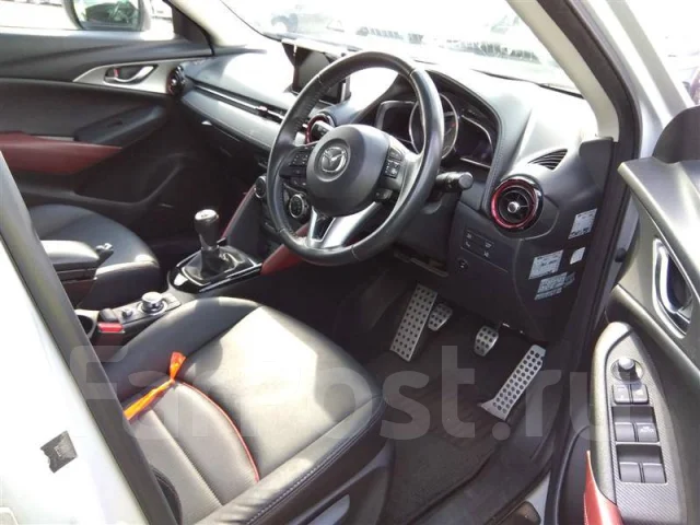 Mazda CX-3. DK5AW, S5DPTS ����