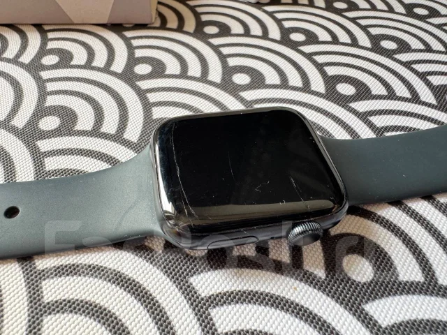 Apple Watch SE 2. GPS, NFC ����