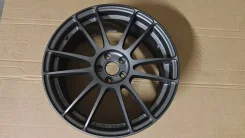 RAYS Gram Lights 57Xtreme. 7.5x18", 5x100, ET40 ����