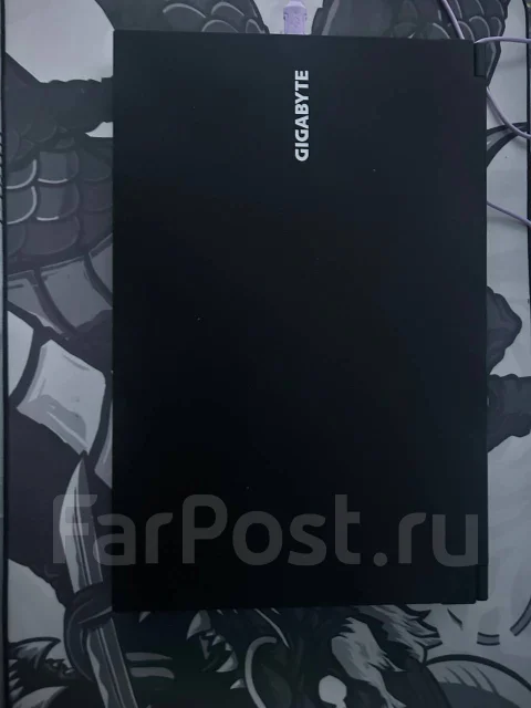 Gigabyte G7. 17.3", 300����, ��� 16 ��, ���� 1 500���, WiFi: 1, Bluetooth: 1, ����������� �� 1��. ����