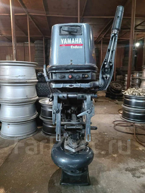 Yamaha. 40��.�., 2-�������, ����������, ���� S (381 ��), 2001 ��� ����