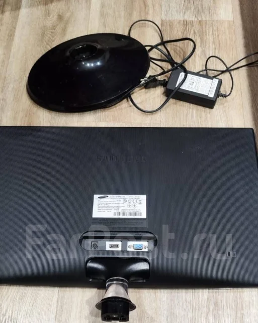 Samsung. 21.5", ���������� �� (LCD, LED, QLED) ����