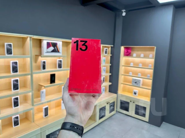 OnePlus 13. �����, 512 ��, �����, 3G, 4G LTE ����