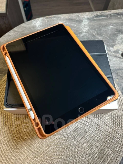 Apple iPad 8. 10.2 ������, ������ 128 �� ����