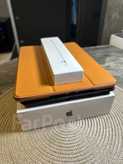 Apple iPad 8. 10.2 ������, ������ 128 �� ����