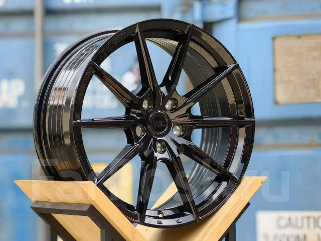 Wheelforce. 7.5x17", 5x108, ET35, �� 73,1���. ����