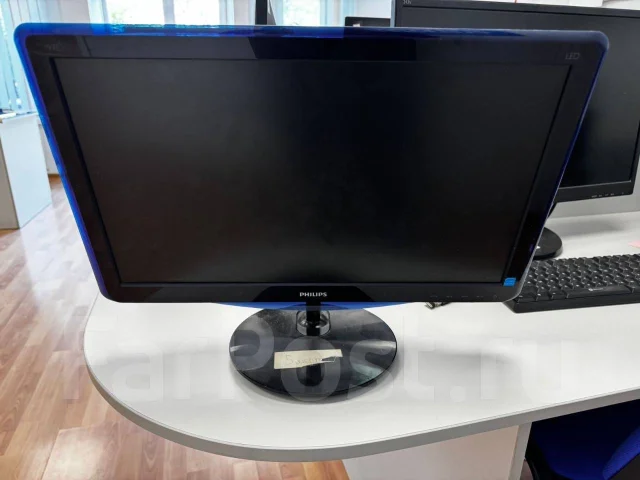 AOC. 19.5", ���������� �� (LCD, LED, QLED) ����