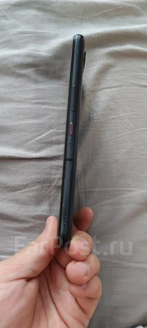 Asus ROG Phone 5. �/�, 256 ��, ������, 3G, 4G LTE, 5G, Dual-SIM, NFC ����