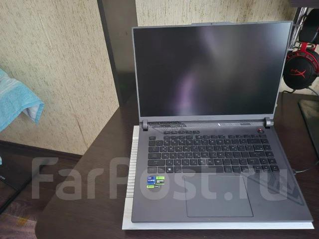 Asus ROG Strix. 15.6", 244����, ��� 32 ��, ���� 1 000���, WiFi: 1, Bluetooth: 1 ����