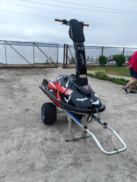 Yamaha SuperJet-700 ����