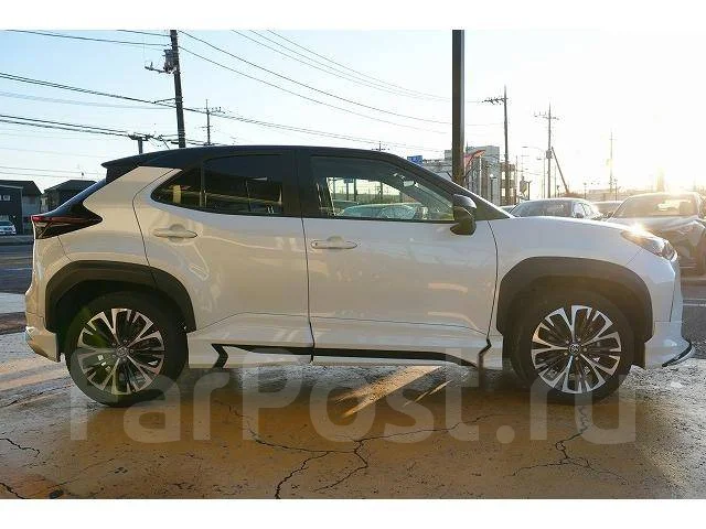 Toyota Yaris. ��������, ��������, 1.5 (120��.�.), ������, 10 000����. ��, �/�. ��� ����� �� ������������ ����
