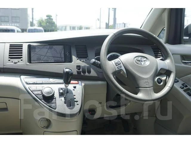 Toyota Isis. ��������, ��������, 1.8 (144��.�.), ������, 90 000����. ��, �/�. ��� ����� �� ������������ ����